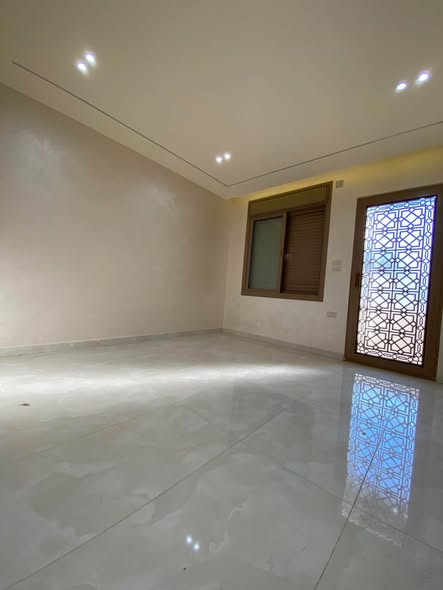 شقة فاخرة للإيجار في إربد - قرب مجمع عمان الجديد - 3
