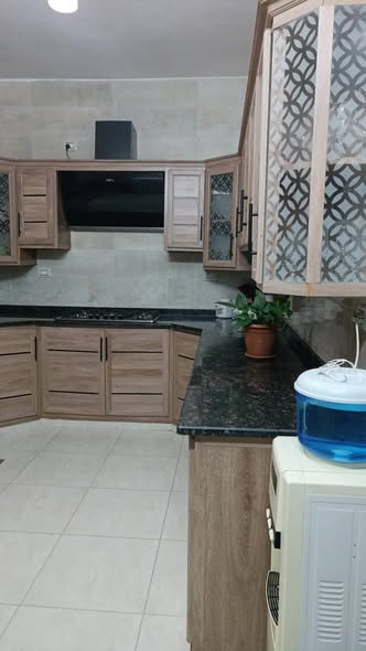 فرصة استثمارية نادرة: منزل واسع مع أرض وكروم زيتون للبيع - 3