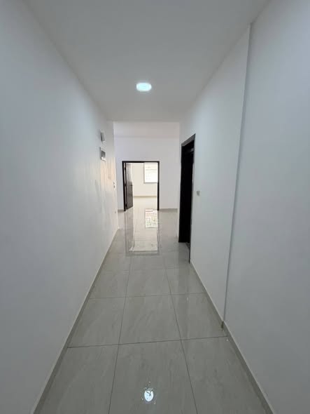 شقة فاخرة للإيجار في الجبيهة شارع الجامعة (الجامعة الأردنية) - 2