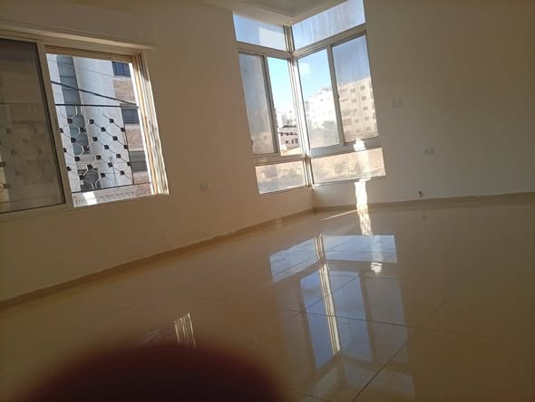 شقة راقية للإيجار في الجبيهة - عمان - 3
