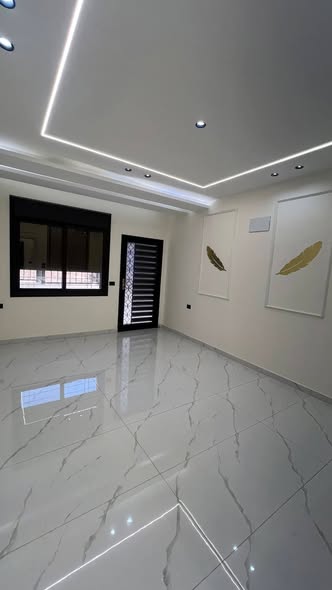 شقة مميزة للبيع في إربد الحي الشرقي - 3