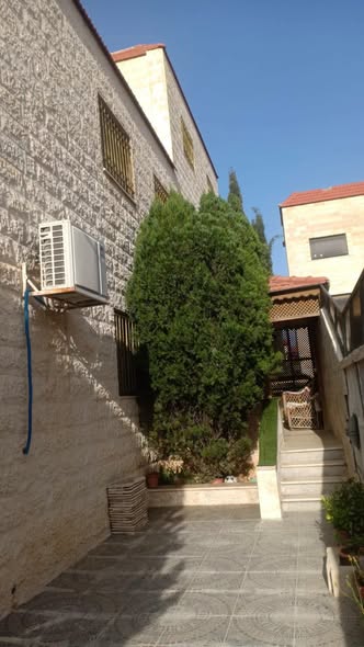 فيلا فاخرة للبيع في طبربور - حي الشهيد الجنوبي - 5