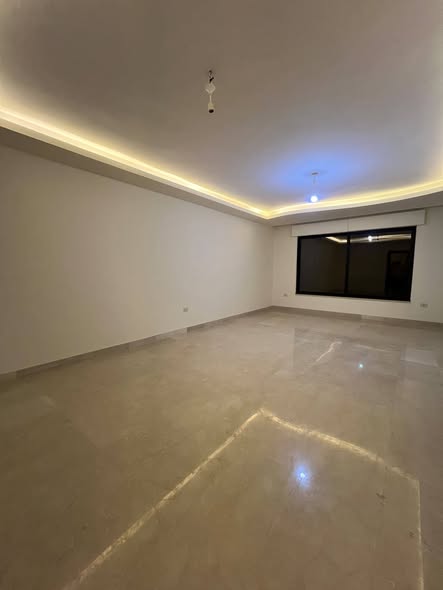 شقة فاخرة للإيجار في ضاحية النخيل - 3