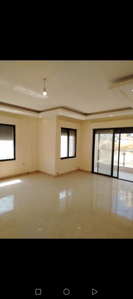 شقة فاخرة للبيع في الجبيهة - جديدة لم تسكن - 2