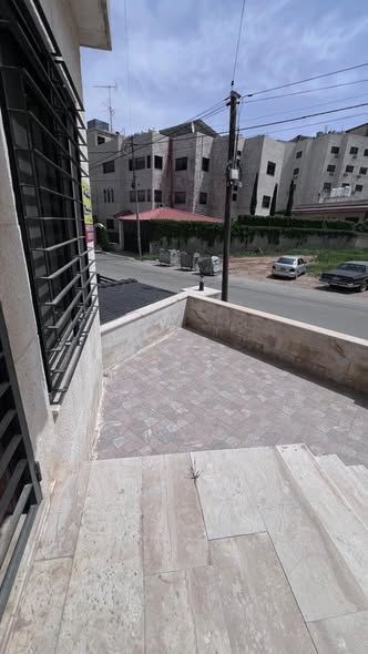 شقة أرضية للبيع في حي الرونق – 160م مع كراج ومصعد - 2