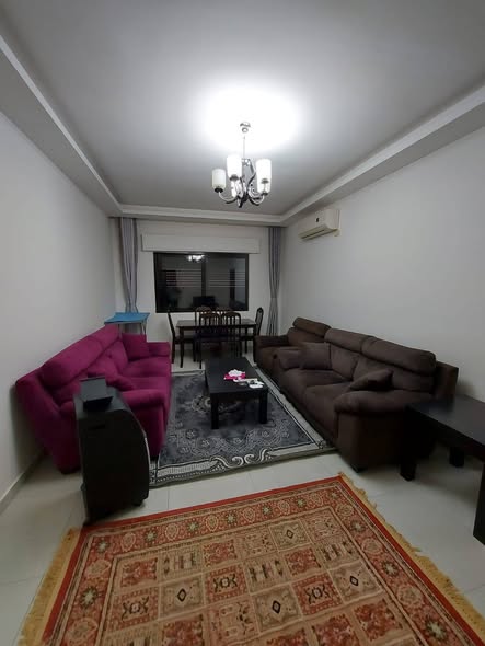 شقة مفروشة فاخرة للإيجار في الرابية