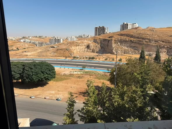 شقة للإيجار في دير غبار - 2