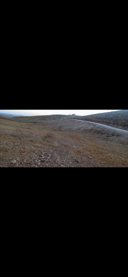 فرصة استثمارية: أرض سكنية في عين والمعمرية بمساحة 3.4 دونم