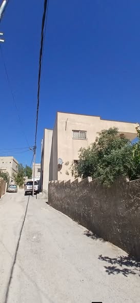 منزل استثماري مميز في الرصيفة - حي القادسية - 2