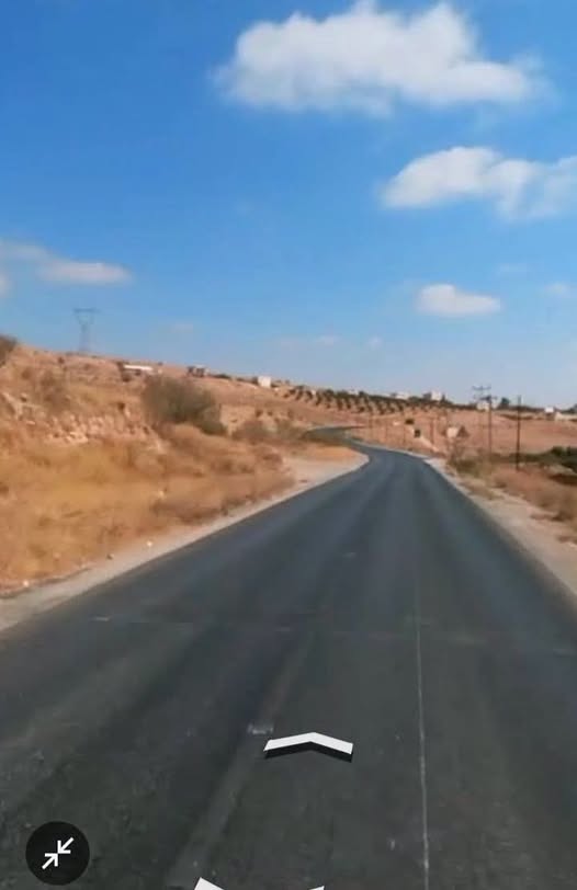 مزرعة 4 دونم مع بيت حديث في بيرين