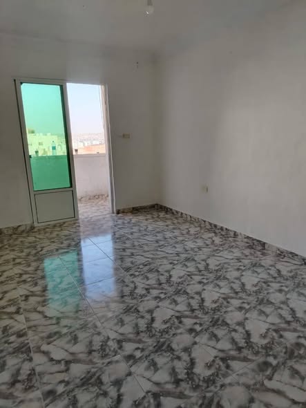 شقة فاخرة للإيجار في طبربور - 2