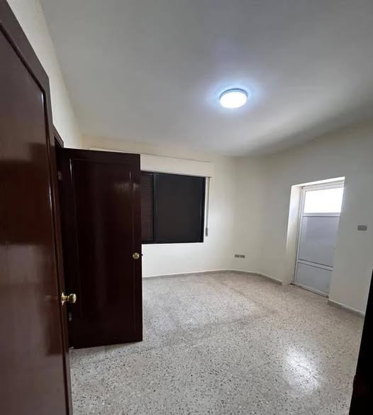 شقة فاخرة للإيجار في البنيات - مساحة 200م - 3