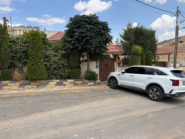 فيلا مستقلة فاخرة بمساحة 660م في شفا بدران - 3