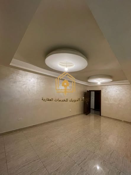 شقة فارغة للإيجار في دير غبار - 3
