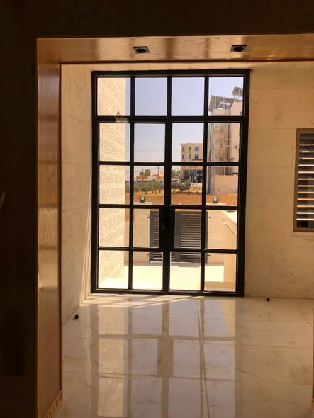 فيلا فاخرة للبيع في إربد - إيدون - 3