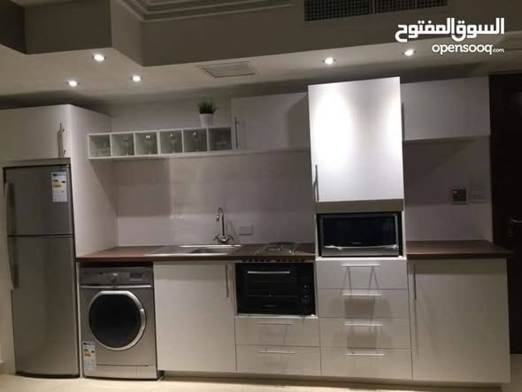 شقة مفروشة فاخرة للإيجار في السابع