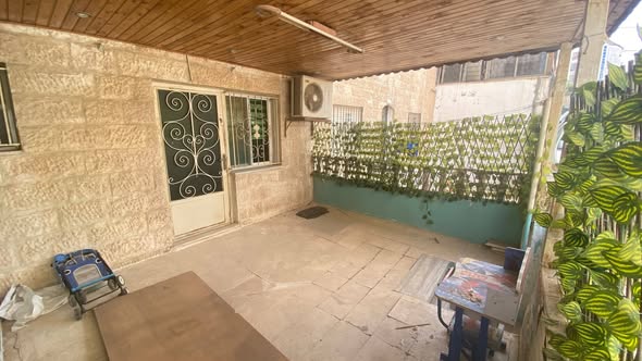 شقة فاخرة للبيع في ضاحية الأمير حسن