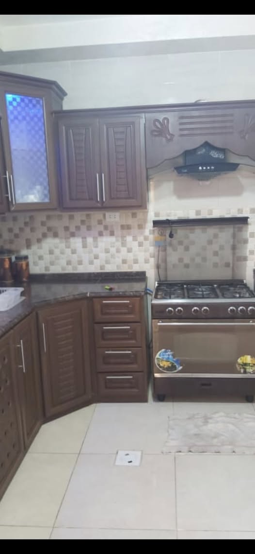 شقة مفروشة فاخرة مع حديقة في إربد