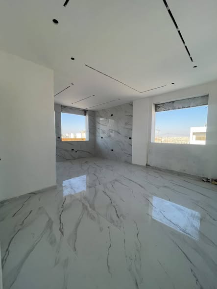 شقة فاخرة للبيع في طبربور – طابق ثاني - 3