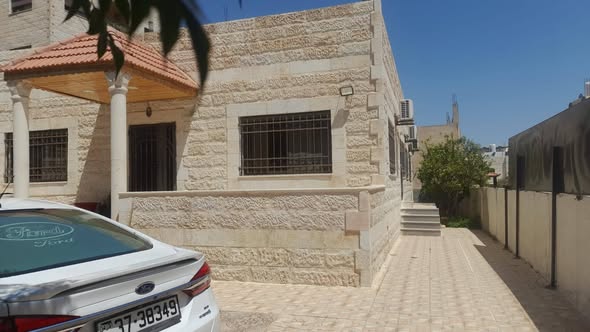 منزل للبيع في جاوا – موقع مميز - 2