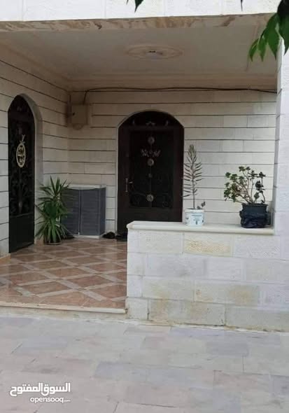 أرض مفروزة مسطحة كامل البناء للبيع في سحاب بسعر مغري - 5