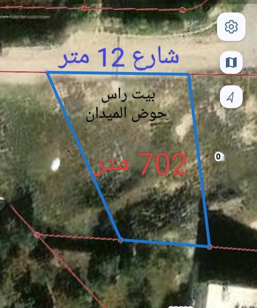 أرض مستقلة في بيت راس بإطلالة مميزة