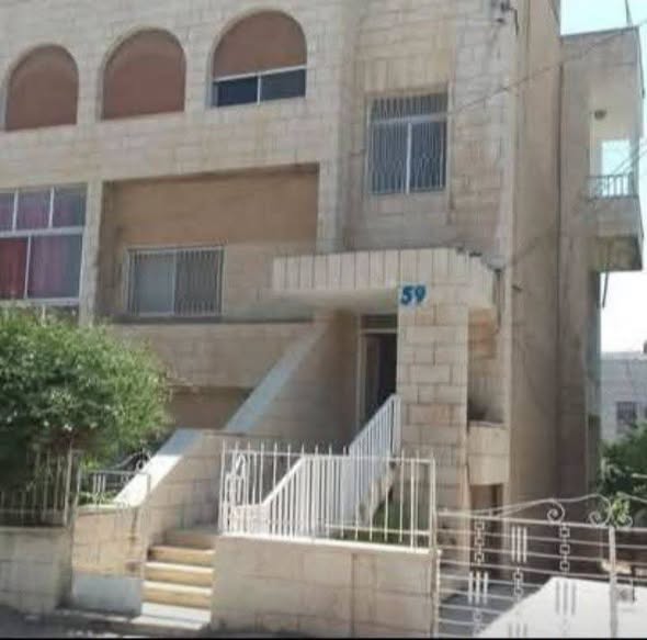 عمارة سكنية فاخرة في المدينة الرياضية، عمان - فرصة استثمارية