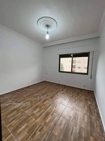 شقة فاخرة للبيع في طبربور - 150م² - 2