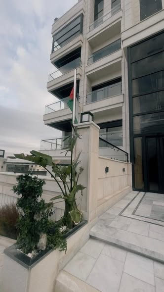 شقق فاخرة للبيع في إربد - منطقة المطل - 4