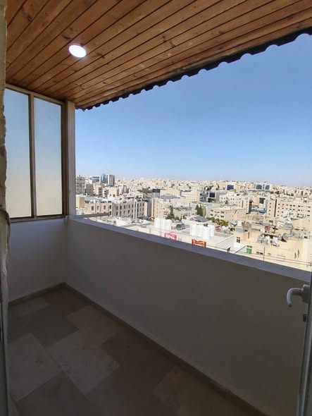 شقة فاخرة بإطلالة بانورامية في تلاع العلي - 5