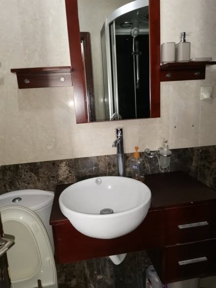 استوديو مفروش فاخر للإيجار في أم أذينة - 2