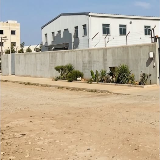 هنجر صناعي مميز للبيع في سحاب – فرصة استثمارية