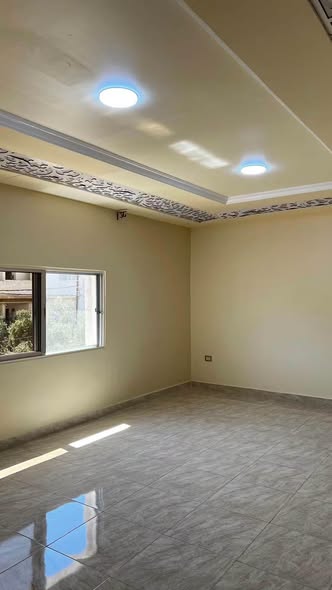 شقة فاخرة للإيجار في إربد - حي الأطباء - 2