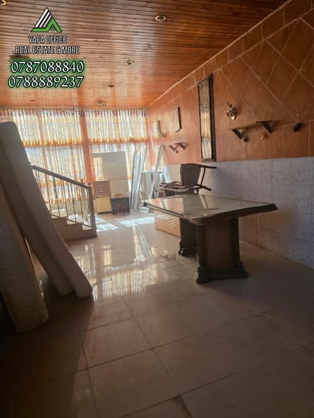 شقة طابق أول مميزة للبيع في الجاردنز - 4