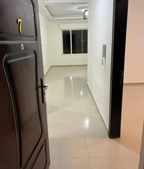 شقة للإيجار في ضاحية النخيل – 375 دينار - 2