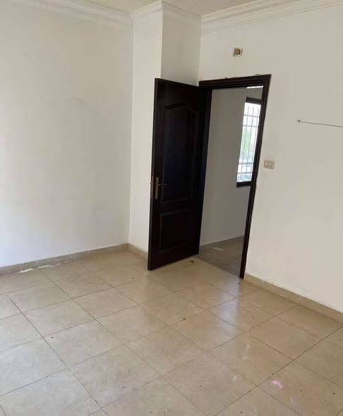 شقة فاخرة للإيجار في الجندويل - 2