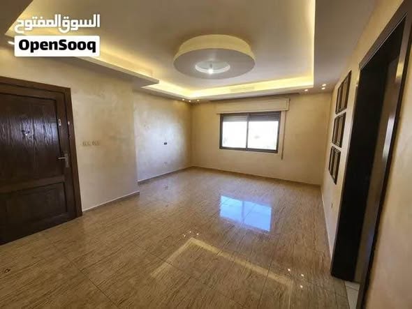 شقة فاخرة للإيجار في دير غبار - 3