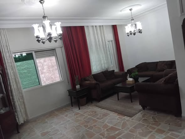 شقة فاخرة للبيع في عمان، ضاحية الأمير حسن