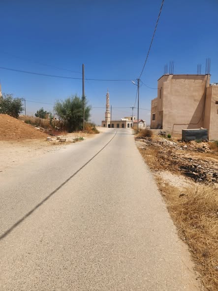 أرض مميزة للبيع في المفرق - نواره الجنوبي - 2