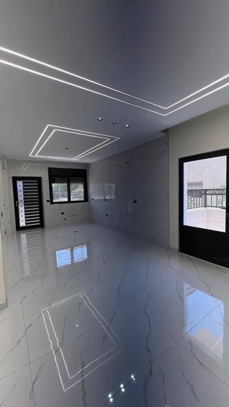 شقة مميزة للبيع في إربد الحي الشرقي