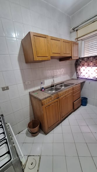 شقة مفروشة أنيقة في السكنية 7 (السابعة) للايجار - 2