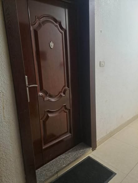 شقة فاخرة للبيع في طبربور بموقع مميز - 4