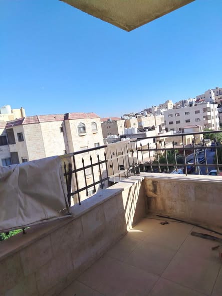 شقة فاخرة 160م للبيع في طبربور بعمان