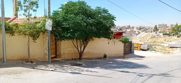 بيت مستقل للبيع في الزرقاء - جبل رحمة