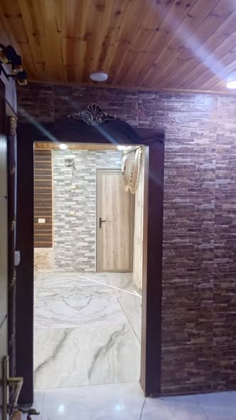 فرصة استثمارية: أرض مع منزل في موقع مميز بالسرو الجنوبي - 4
