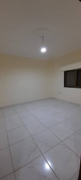 شقة فاخرة للبيع في الزرقاء الجديدة - 4