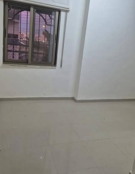 شقة للعائلات في حي الصحابة – بمساحة 170م، 3 نوم، إيجار 370 دينار - 2