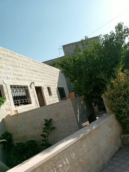 بيت مستقل للبيع في العلكومية - المقابلين - 3