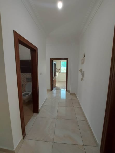 شقة فاخرة للإيجار في أم السماق - 5