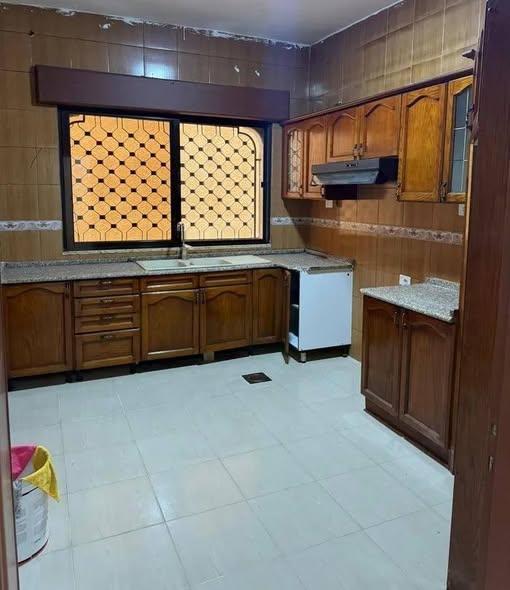 شقة مجددة للإيجار في أبو نصير – 150م - 2